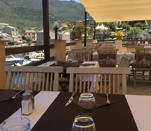 Hotell De La Jetee Centuri