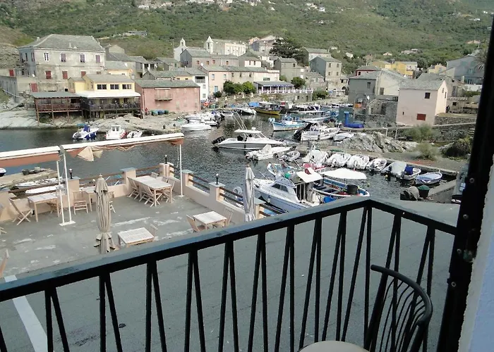 Hotell De La Jetee Centuri