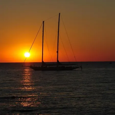 Ξενοδοχείο De La Jetee